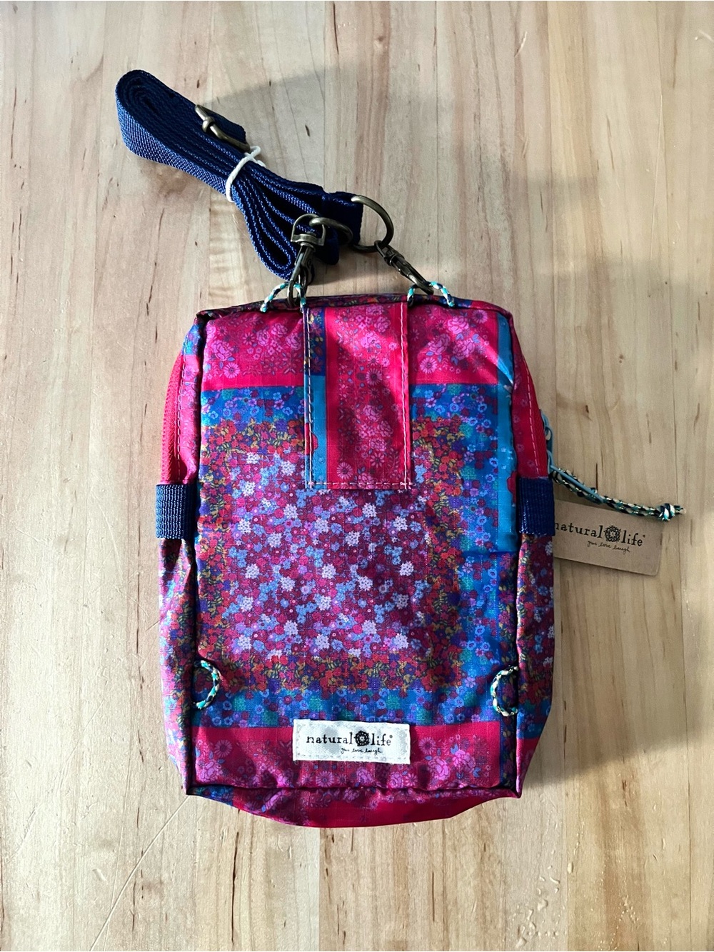 NATURAL LIFE 8-in-1 Pocket Crossbody, NWT